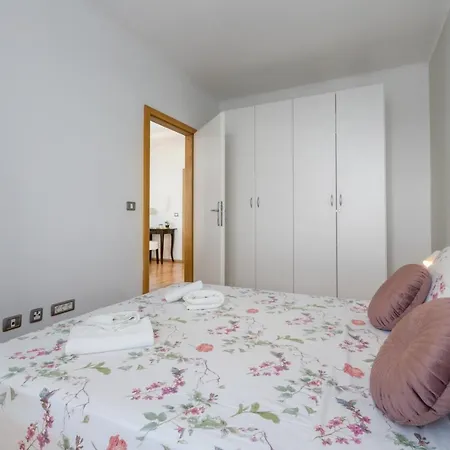 San Giovanni - Sea View Apartment *
